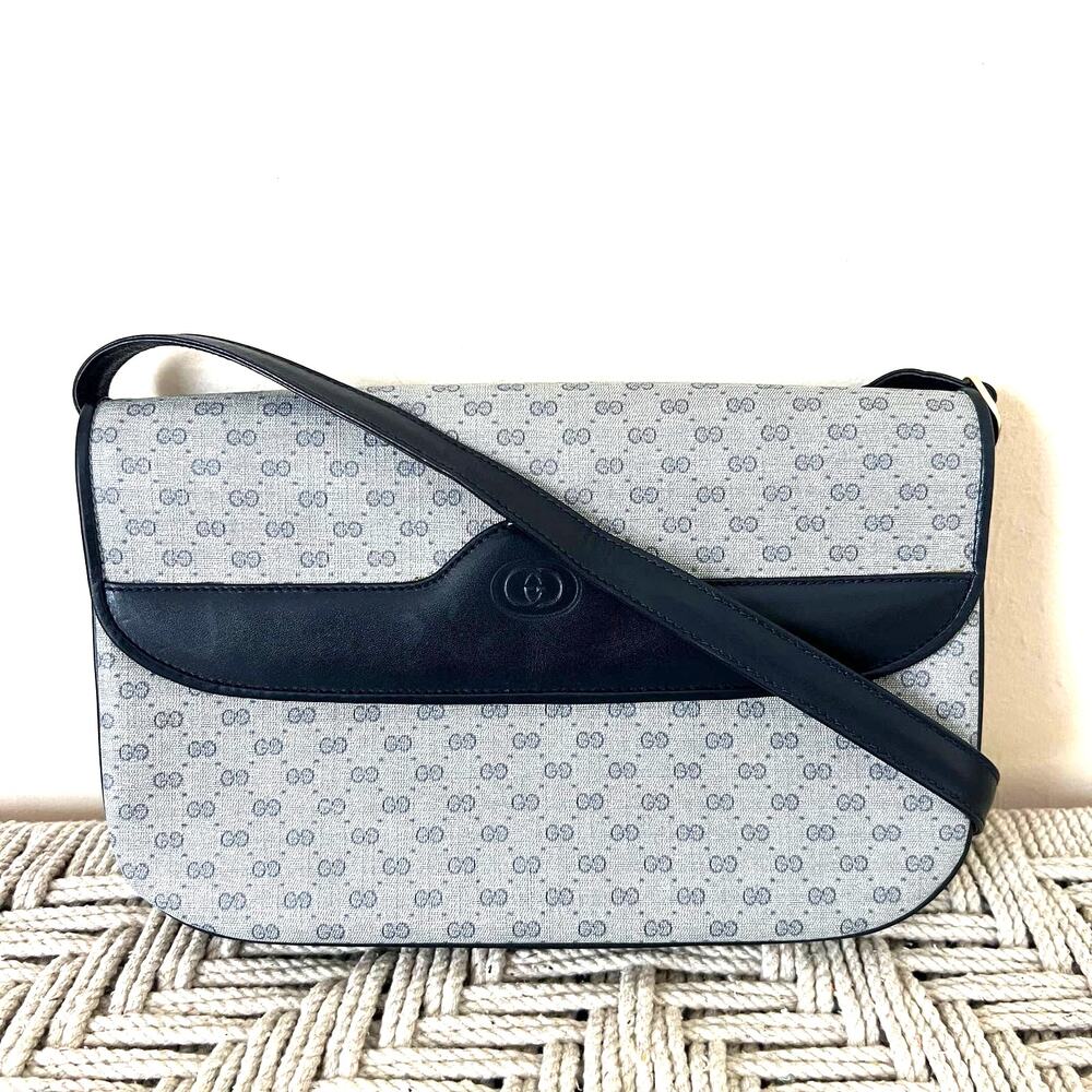 Authenticated GUCCI GG Canvas and Leather Navy Crossbody / Shoulder Bag